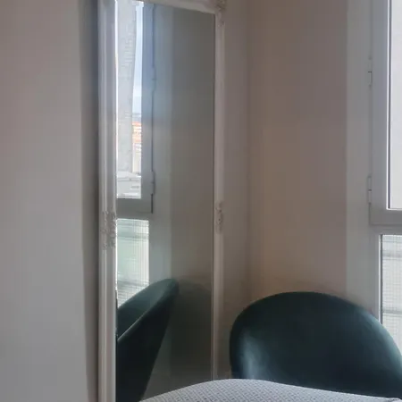 La Parada De San Domingo 2 아파트 *