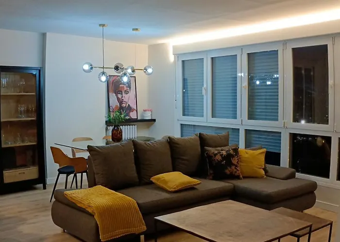 Apartament La Parada De San Domingo 2 *