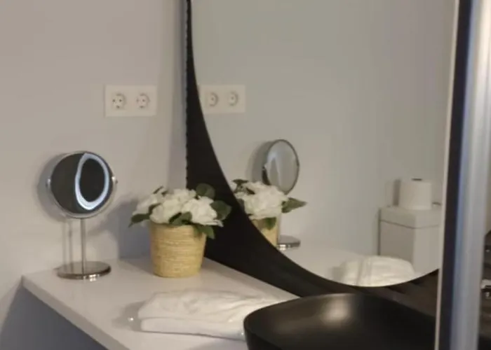 Apartamento La Parada De San Domingo 2 *